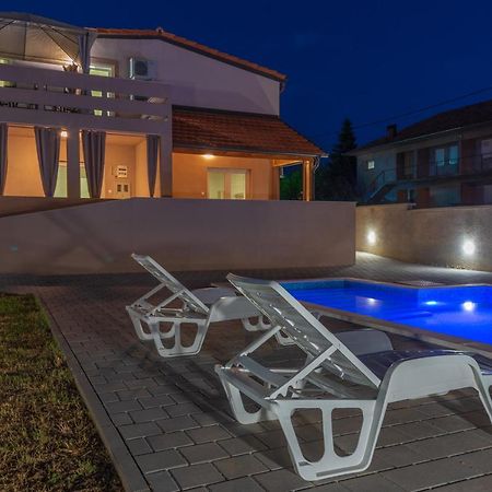 Apartmani Krzak نين المظهر الخارجي الصورة