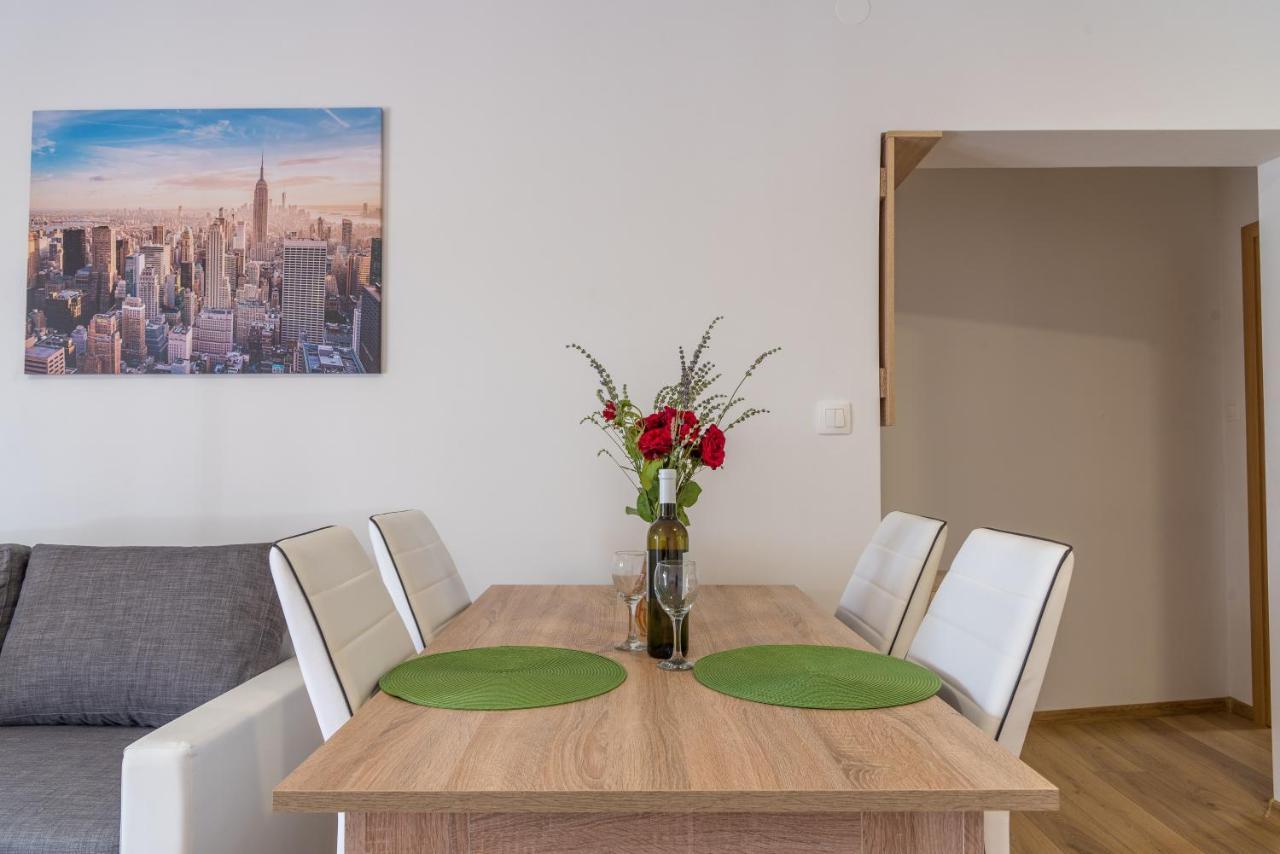 Apartmani Krzak نين المظهر الخارجي الصورة