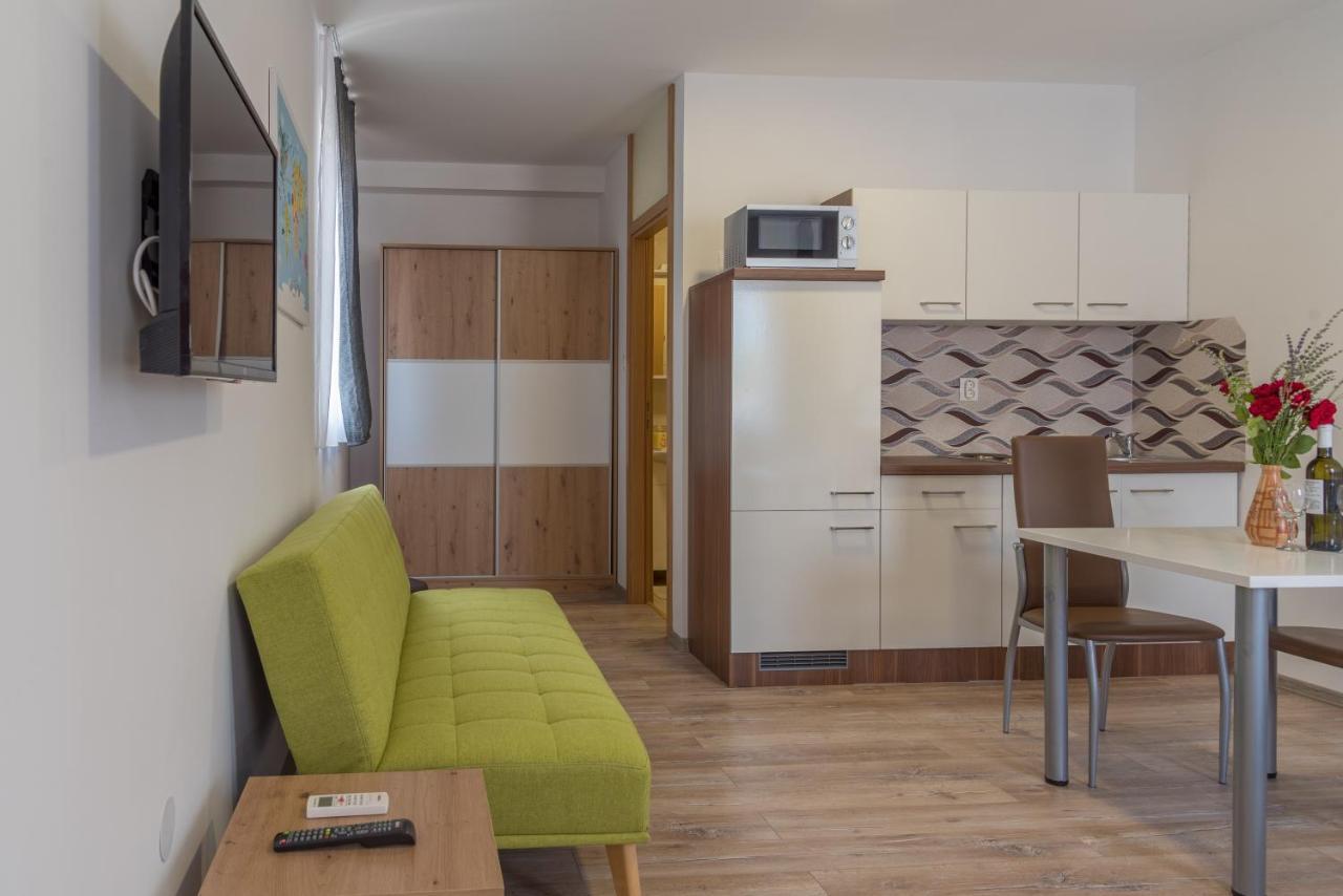 Apartmani Krzak نين المظهر الخارجي الصورة