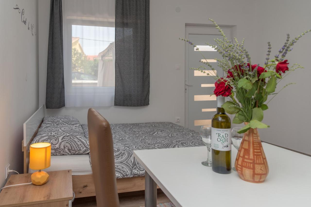 Apartmani Krzak نين المظهر الخارجي الصورة