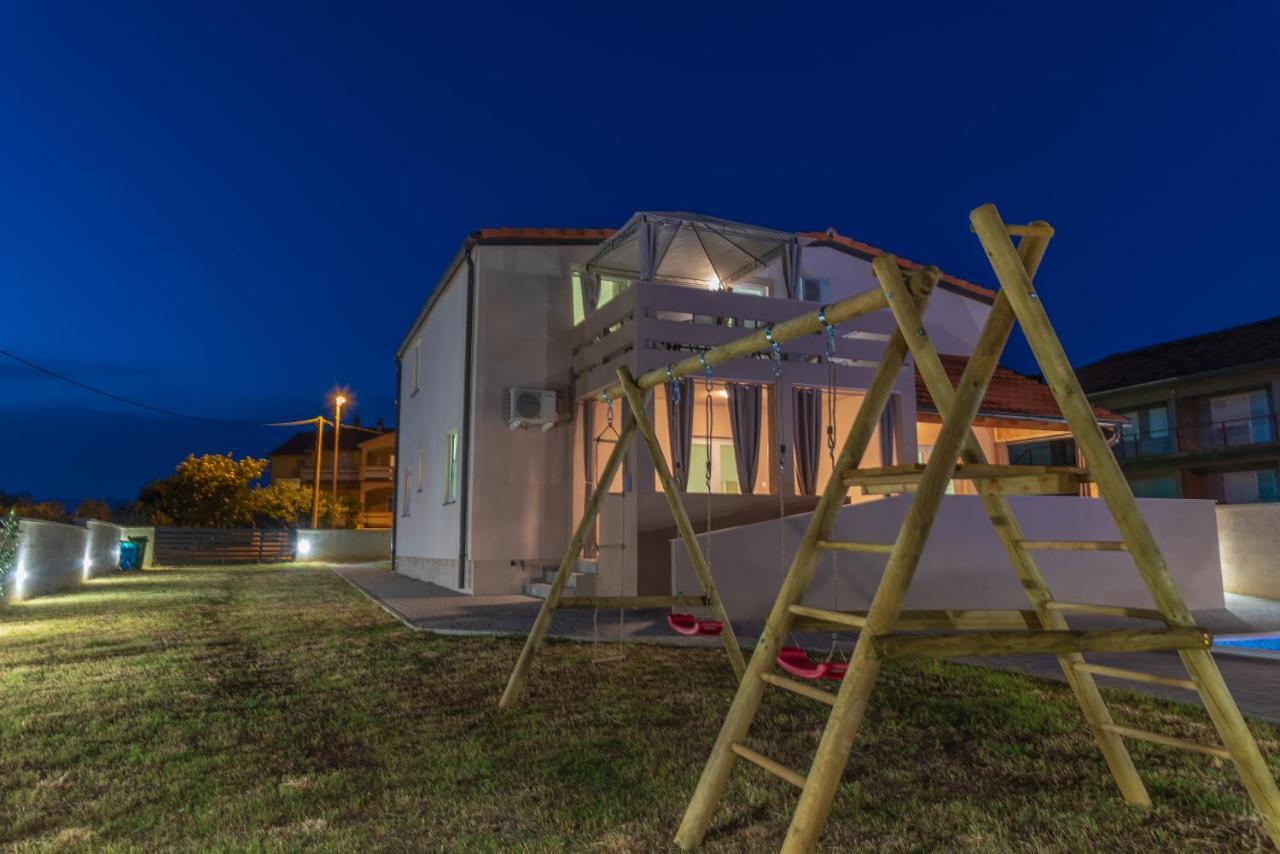 Apartmani Krzak نين المظهر الخارجي الصورة