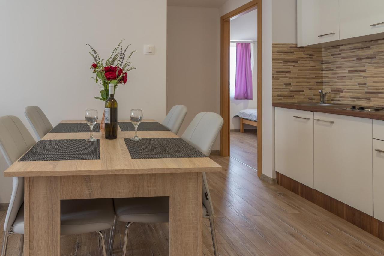 Apartmani Krzak نين المظهر الخارجي الصورة