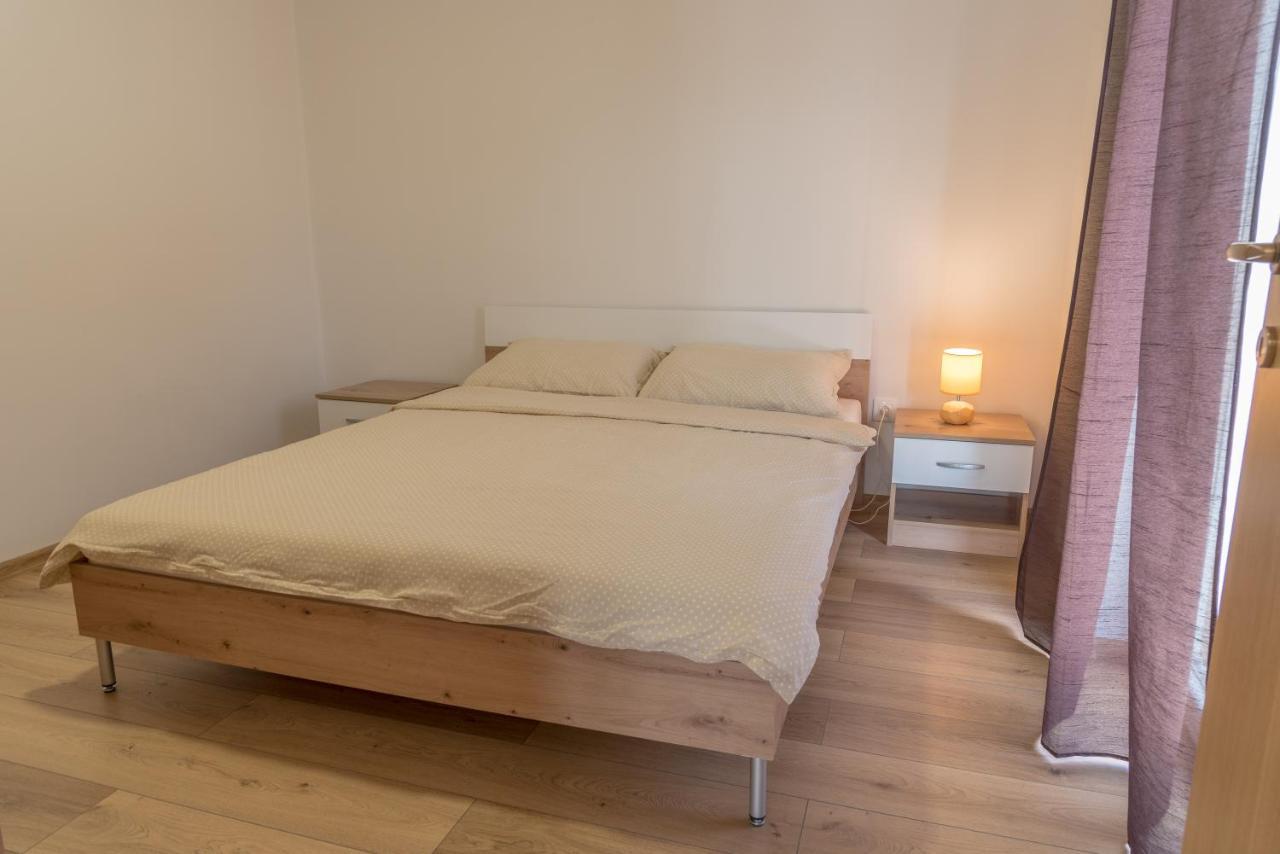 Apartmani Krzak نين المظهر الخارجي الصورة